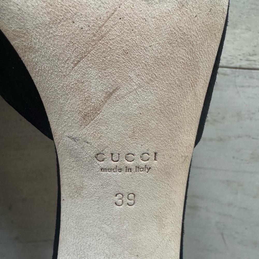 Authentic RARE  Gucci shoes, black suede flower detail 39 - Picture 14 of 16